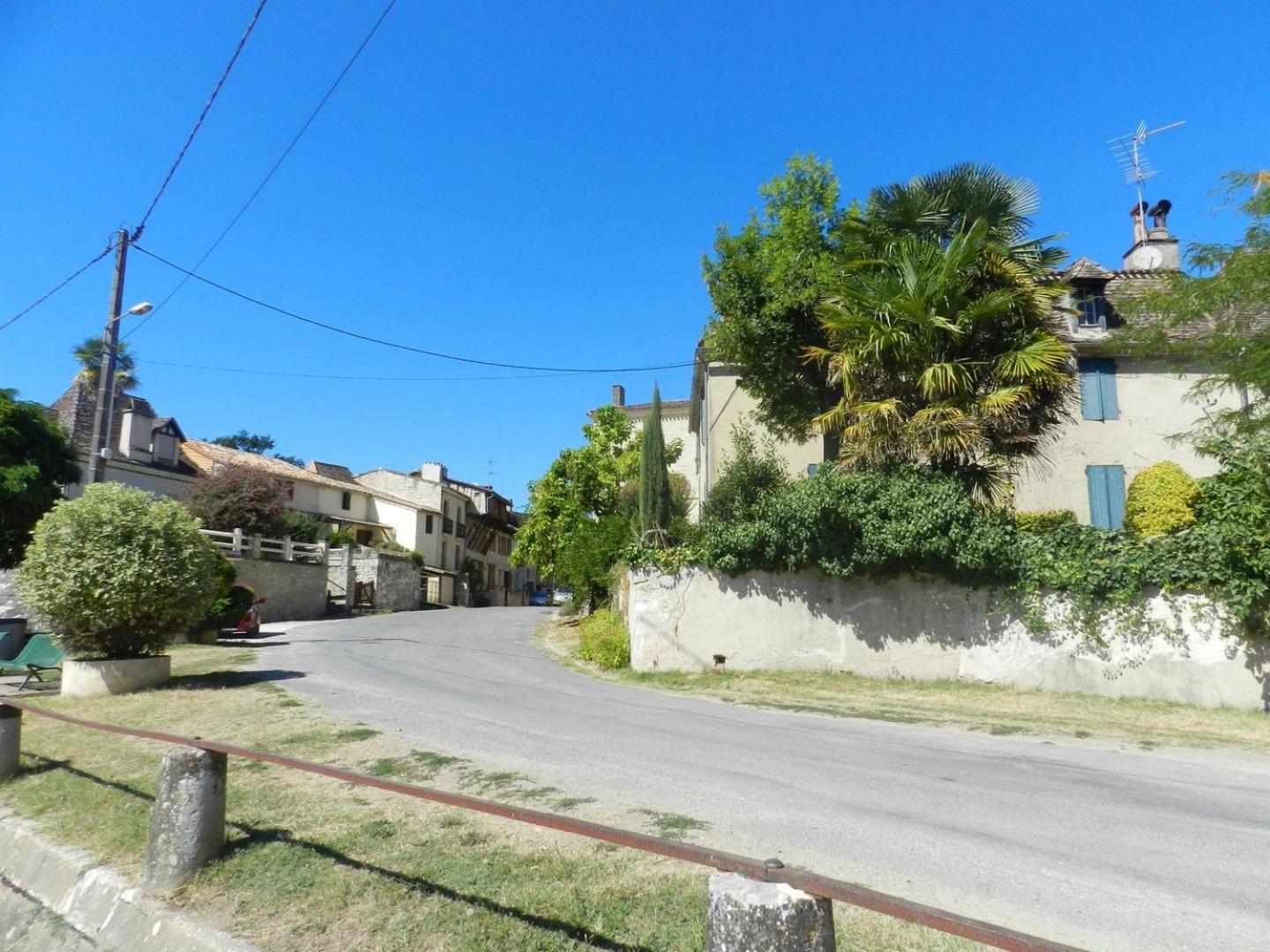 Chambres Et Gites Les Deux Chenes Pres De Bergerac Le Fleix Exterior photo