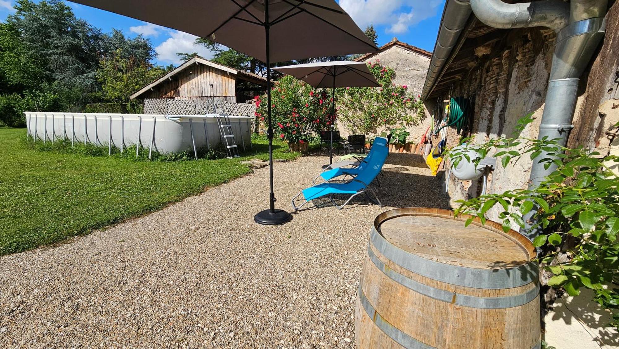 Chambres Et Gites Les Deux Chenes Pres De Bergerac Le Fleix Exterior photo