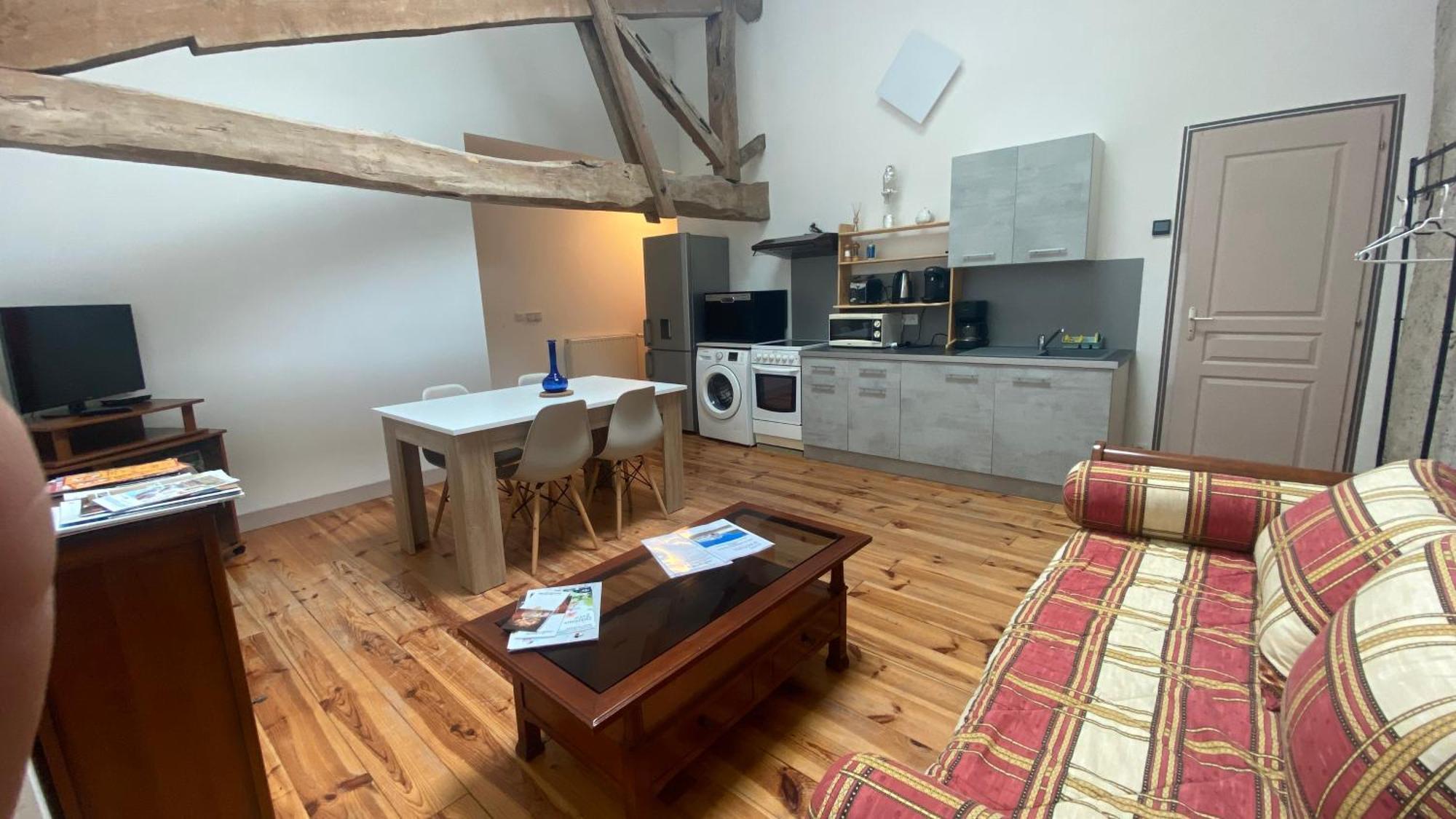 Chambres Et Gites Les Deux Chenes Pres De Bergerac Le Fleix Exterior photo