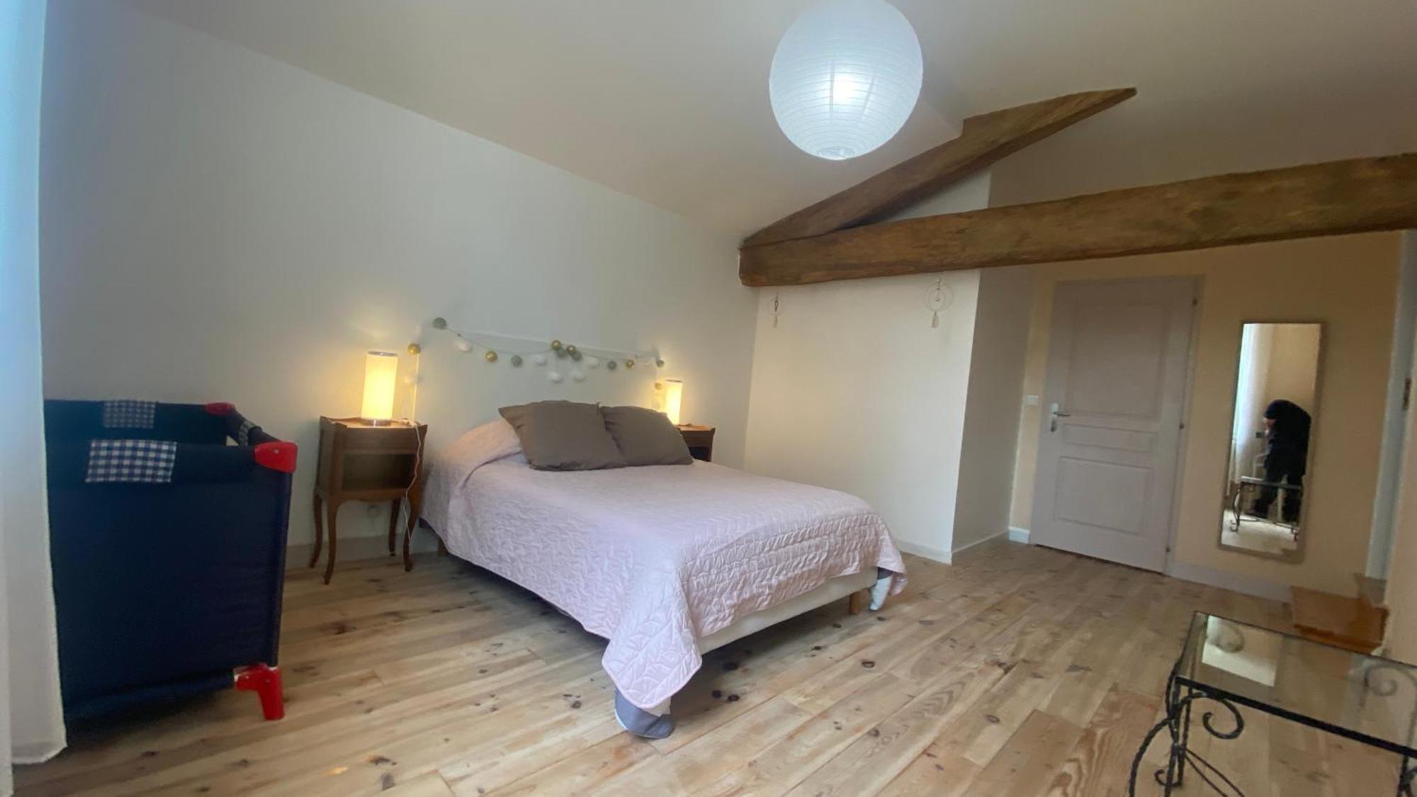 Chambres Et Gites Les Deux Chenes Pres De Bergerac Le Fleix Exterior photo